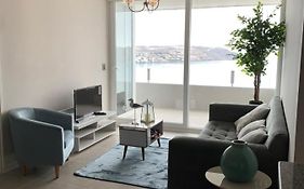 Departamento Vista al Mar, primera línea